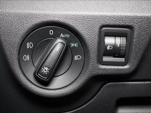 Škoda Scala 1,0 TSi 85kW Ambi. PLUS 59tkm! - foto 16