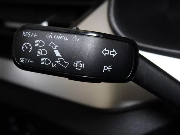 Škoda Scala 1,0 TSi 85kW Ambi. PLUS 59tkm! - foto 17