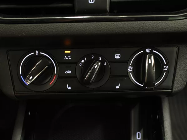 Škoda Scala 1,0 TSi 85kW Ambi. PLUS 59tkm! - foto 20