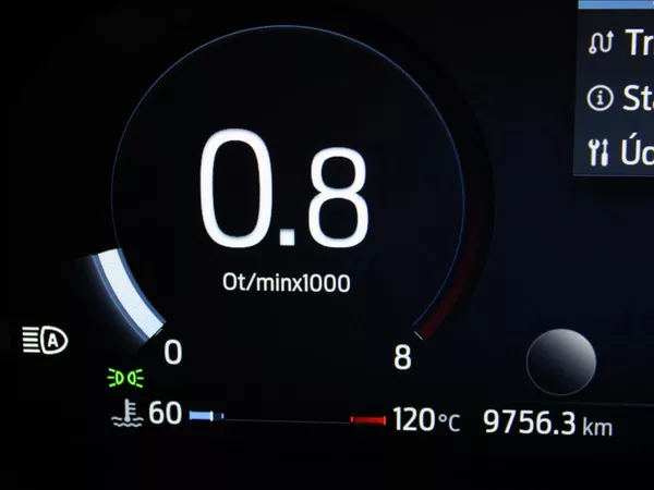 Ford Focus 1,0 EB 155k. AT Active 9770km! - foto 23