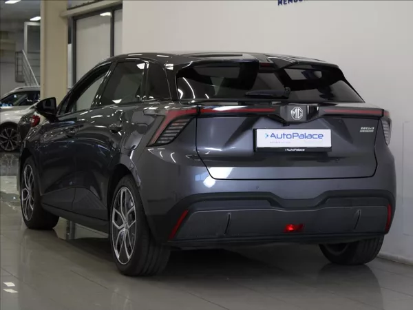 MG MG4 0,0 64kWh Exclusive 22tkm. ČR - foto 3