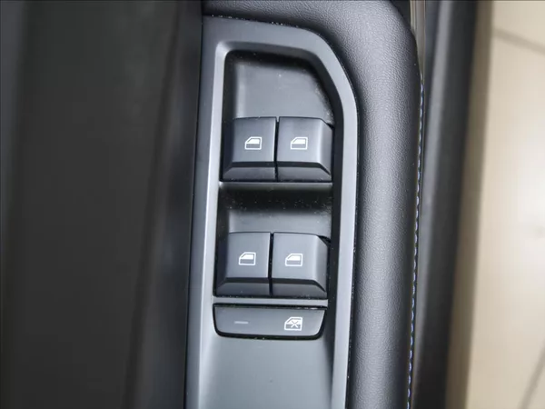 MG MG4 0,0 64kWh Exclusive 27tkm. ČR - foto 20
