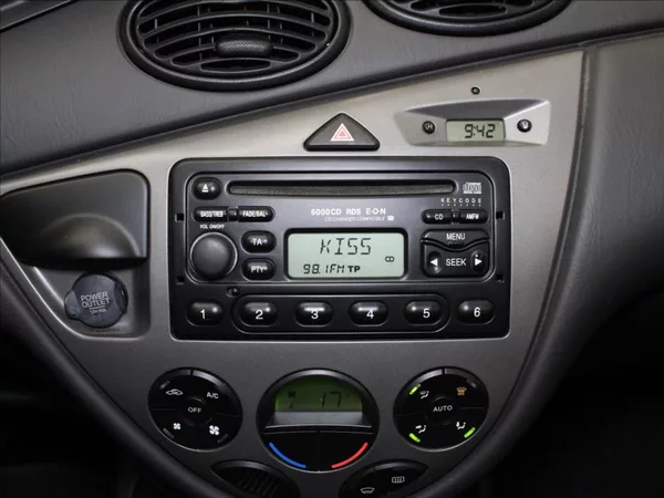 Ford Focus 1,8 TDCI 74kW 1.majitel 138tkm - foto 10