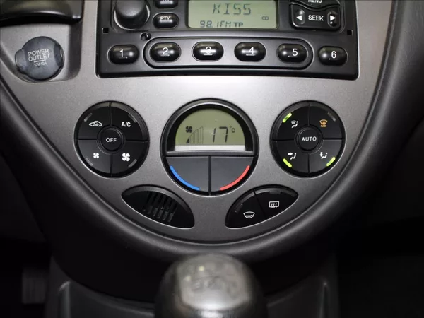Ford Focus 1,8 TDCI 74kW 1.majitel 138tkm - foto 11