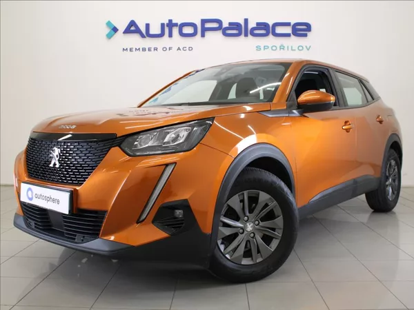 Peugeot 2008 1,2 PT 74kW 2.maj.ČR 52tkm.