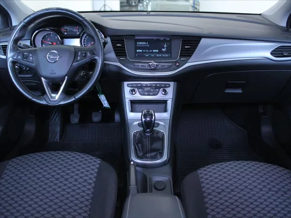 Opel Astra 1,6 CDTi 81kW Záruka 116tkm.ČR - foto 8