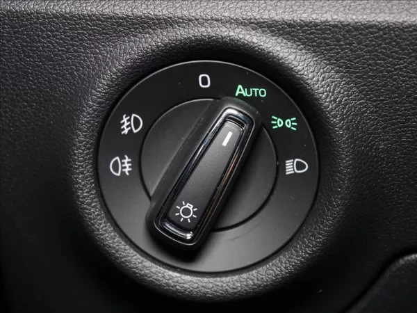 Škoda Scala 1,5 TSi 110kW DSG Monte C.5L.Z - foto 16