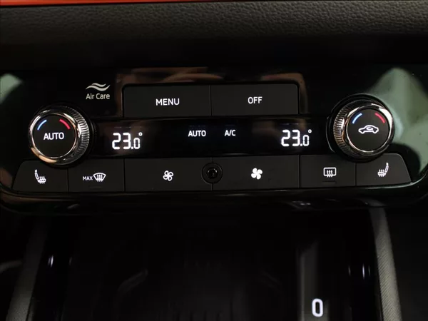 Škoda Scala 1,5 TSi 110kW DSG Monte C.5L.Z - foto 20
