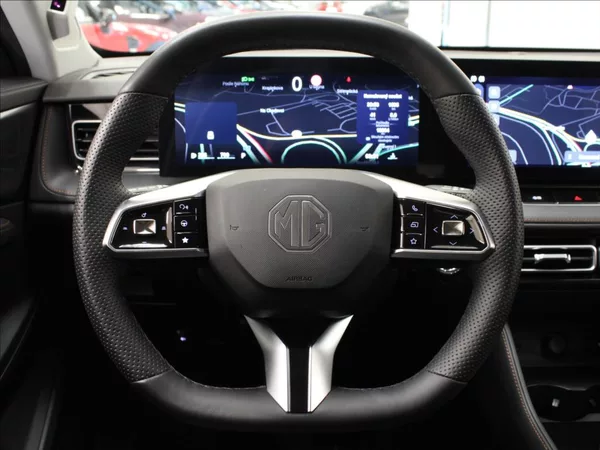 MG HS 1,5 TGI AT Exclusive 19tkm.ČR - foto 9