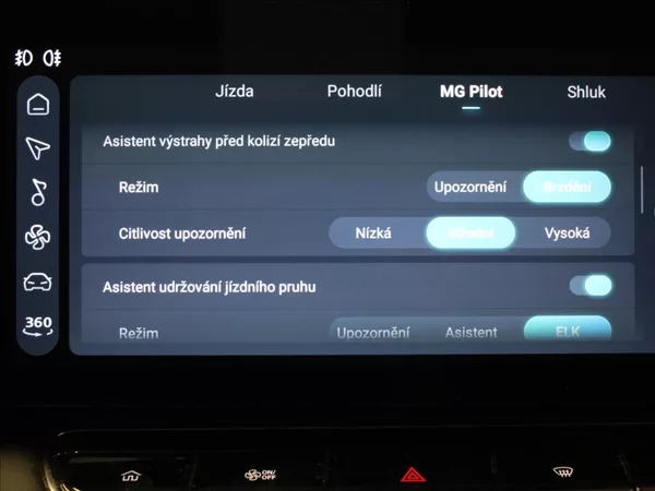 MG HS 1,5 TGI AT Exclusive 32tkm.ČR - foto 17