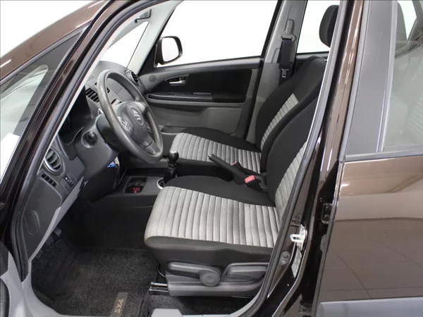 Suzuki SX4 1,6 VVT 88kW 129tkm. 1.maj.ČR - foto 6