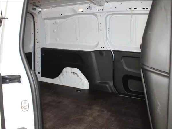 Toyota ProAce City 1,5 D 75kW 75tkm. 1.maj.ČR - foto 16