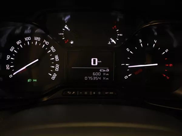 Toyota ProAce City 1,5 D 75kW 75tkm. 1.maj.ČR - foto 18
