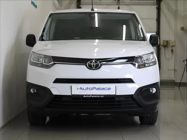 Toyota ProAce City 1,5 D 75kW 75tkm. 1.maj.ČR - foto 2