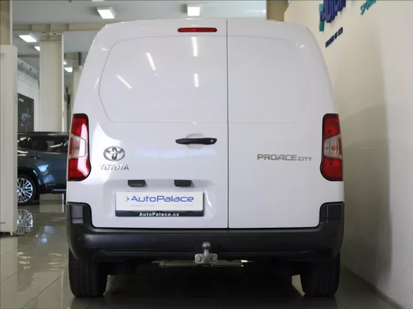 Toyota ProAce City 1,5 D 75kW 75tkm. 1.maj.ČR - foto 4