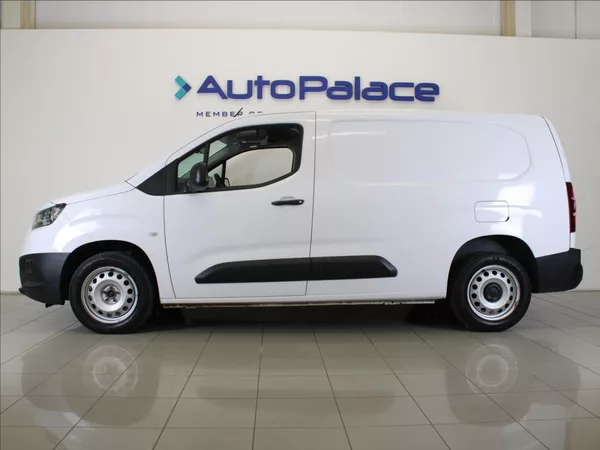 Toyota ProAce City 1,5 D 75kW 75tkm. 1.maj.ČR - foto 5