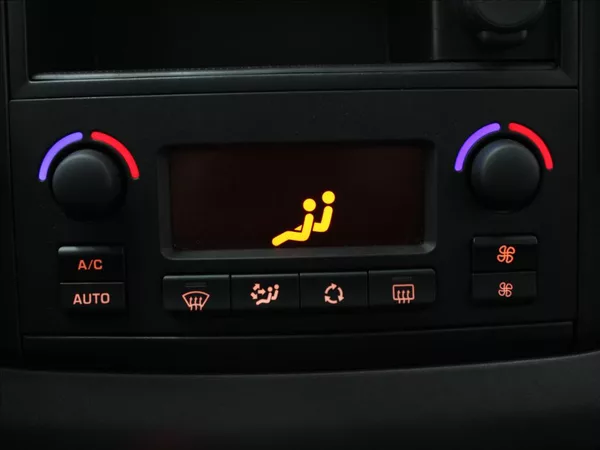 Citroën Berlingo 1,6 HDI 100k. MultiSpace 2.maj - foto 14