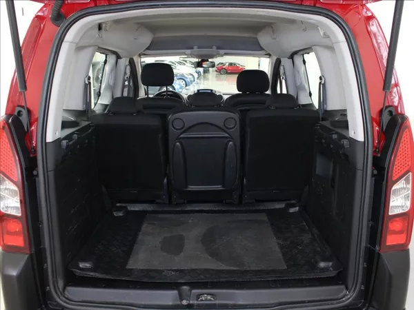 Citroën Berlingo 1,6 HDI 100k. MultiSpace 2.maj - foto 16