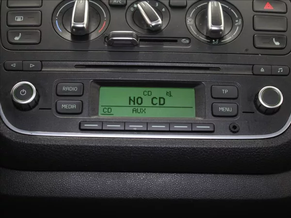 Škoda Citigo 1,0 MPI 44kW Elegance 122tkm. - foto 12