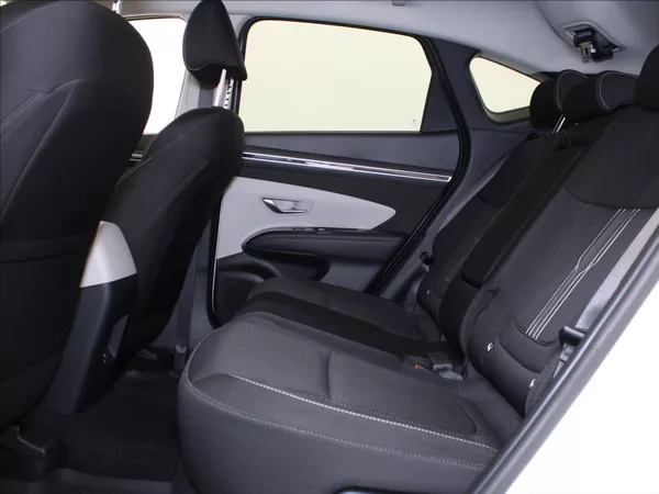 Hyundai Tucson 1,6 T-GDI Smart 71tkm.TZ 1maj. - foto 7