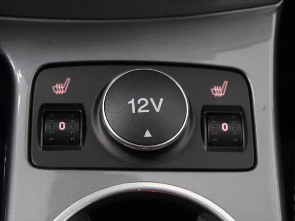 Ford C-MAX 2,0 TDCI 103kW AT 164tkm. STK - foto 20