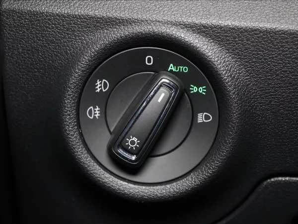 Škoda Kamiq 1,0 TSi DSG Style 5L-Zár.29tkm - foto 16