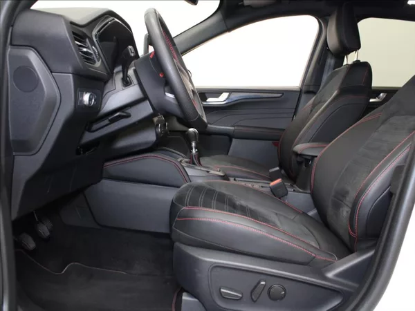 Ford Kuga 1,5 EB 110kW ST-lien X 1.maj. - foto 6