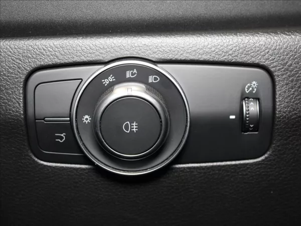 Alfa Romeo Tonale 1,5 Hybrid 160k. Veloce 32tkm. - foto 19
