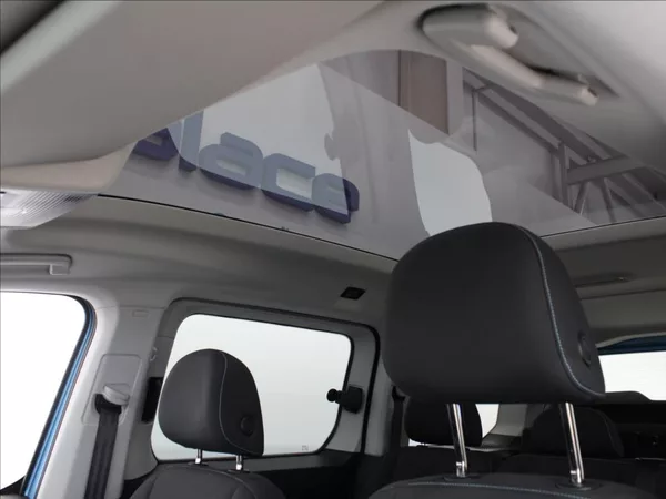 Ford Tourneo Connect 2,0 Eblue 4x4 7.míst Long ČR - foto 24