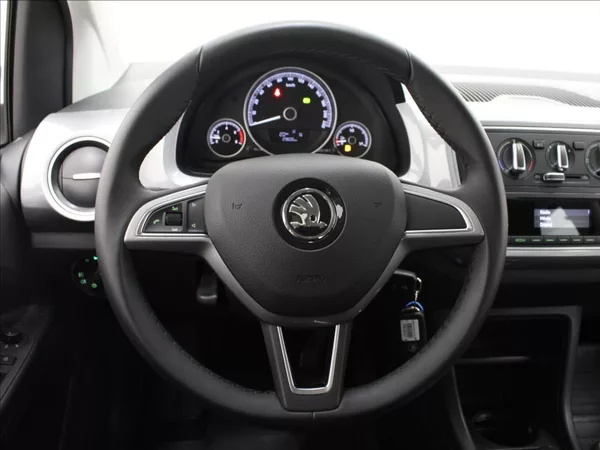 Škoda Citigo 1,0 i 55kW AT 29 600km! 1.maj. - foto 9