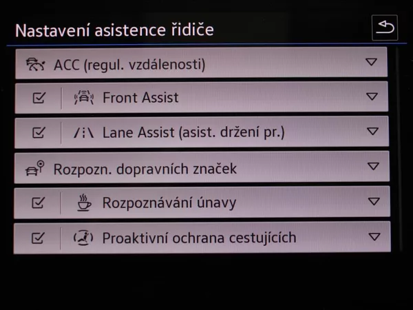 Volkswagen Passat 2,0 TDi DSG Elegance 62tkm.ČR - foto 12