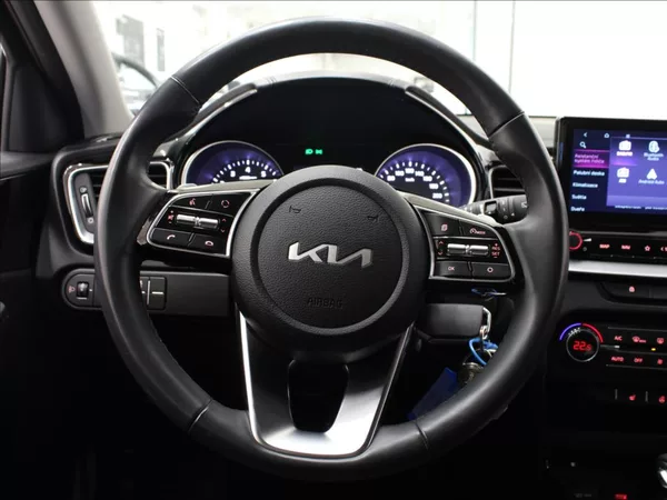 Kia XCeed 1,5 T-GDi 117kW AT Záruka 1.ma - foto 9