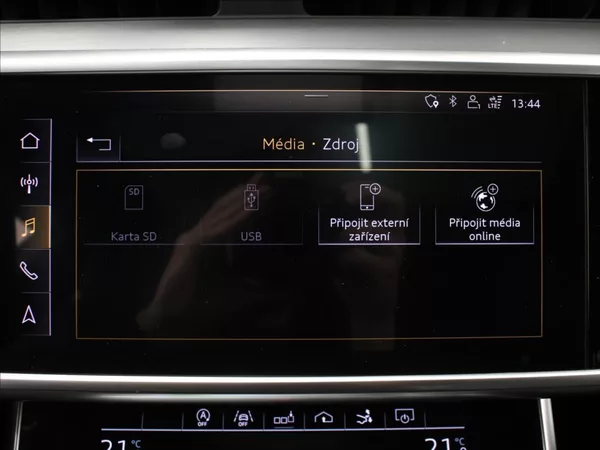 Audi A7 3,0 50TDi S-line Pano.B&O.Pamě - foto 11