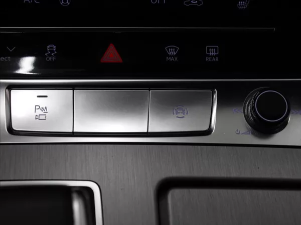 Audi A7 3,0 50TDi S-line Pano.B&O.Pamě - foto 25