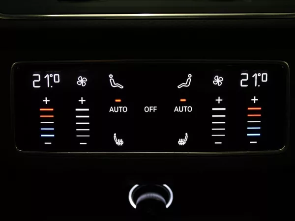 Audi A7 3,0 50TDi S-line Pano.B&O.Pamě - foto 26