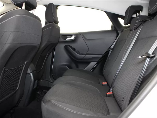 Ford Puma 1,0 EB 125k. AT Titanium 20tkm - foto 7