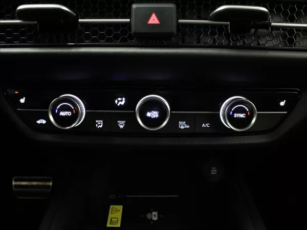 Honda ZR-V 2,0 Hybrid Záruka 1.maj.ČR - foto 20