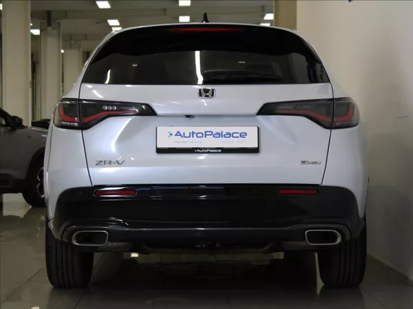 Honda ZR-V 2,0 Hybrid Záruka 1.maj.ČR - foto 4