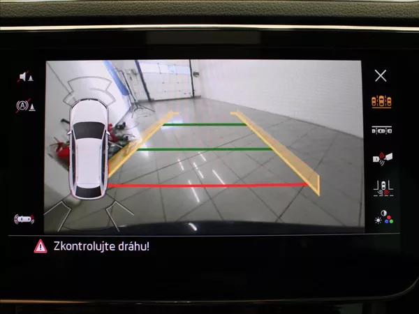 Škoda Superb 2,0 TDi 140kW 4x4 Style Plus - foto 13