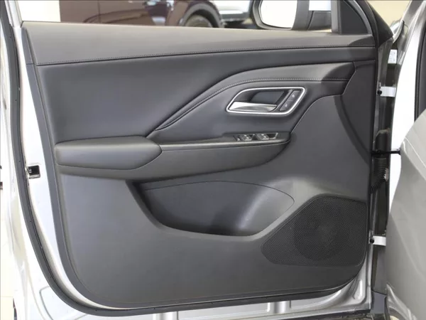 MG ZS 1,5 i 85kW Elegance 6970km. ČR - foto 19