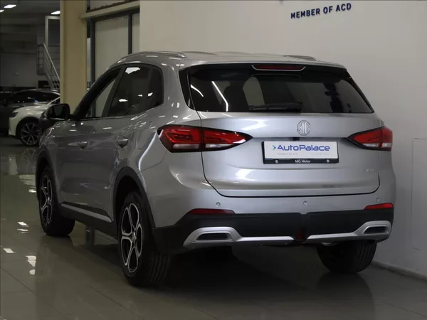 MG ZS 1,5 i 85kW Elegance 6970km. ČR - foto 3