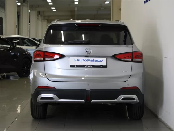MG ZS 1,5 i 85kW Elegance 6970km. ČR - foto 4