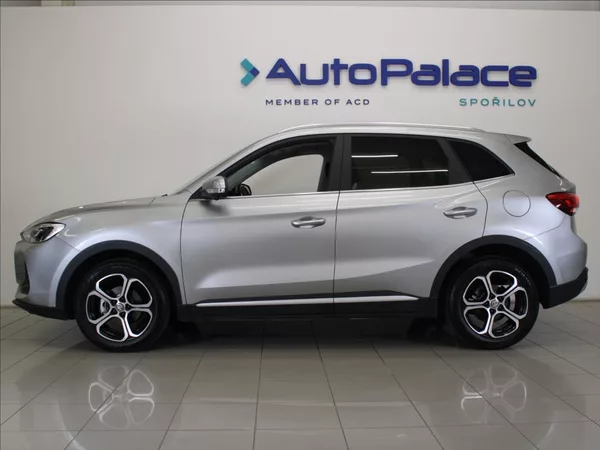 MG ZS 1,5 i 85kW Elegance 6970km. ČR - foto 5