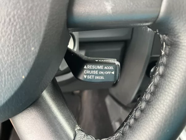 Dodge Nitro 2.8 CRD 4x4 Automat - foto 20