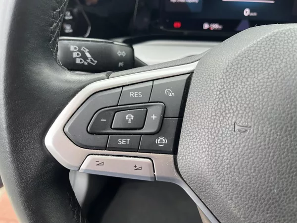 Volkswagen Golf 1.5 TSi 110 kW ČR - foto 25
