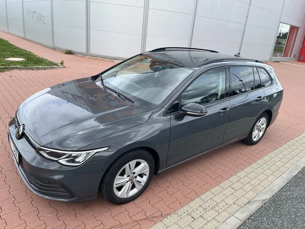 Volkswagen Golf 1.5 TSi 110 kW ČR - foto 31