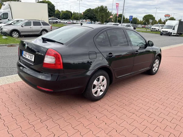 Škoda Octavia 1.6 TDi Elegance - foto 5