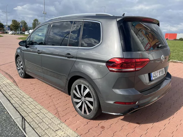 Volkswagen Touran 1.4 TSi R-Line Highline 110 kW - foto 7