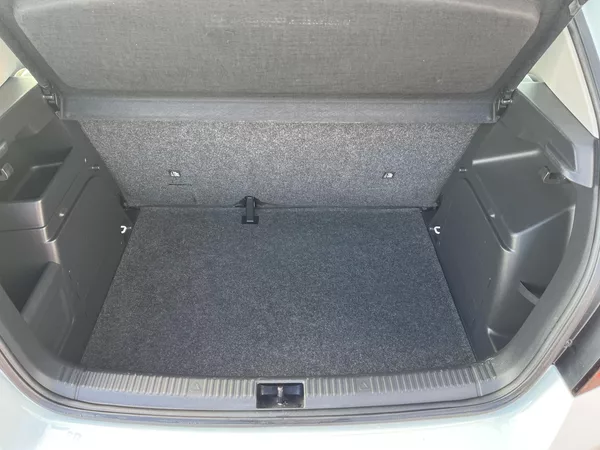Škoda Fabia 1.4 TDI Red & Grey 1.Majitel - foto 22