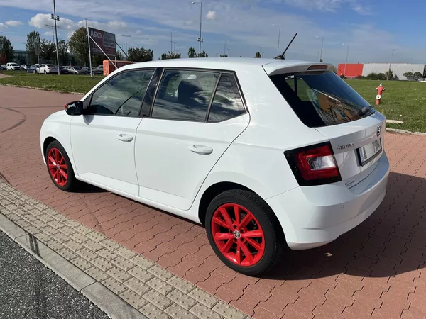 Škoda Fabia 1.4 TDI Red & Grey 1.Majitel - foto 8